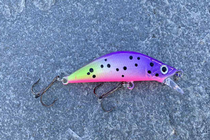 Spinn Craft Mad Minnow Lilla/Rosa 5cm/5g - Fiskenerden.no